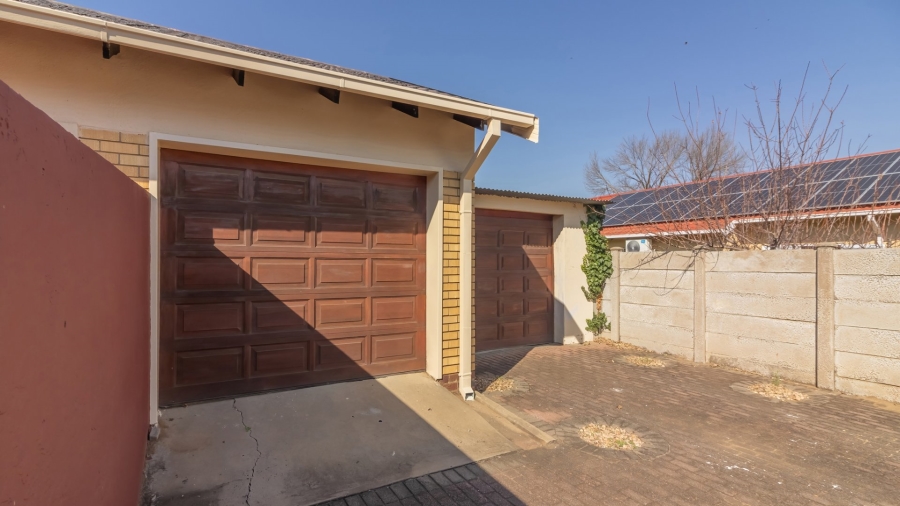 3 Bedroom Property for Sale in Elandia Free State